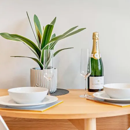 Beach Walk Southbourne Sobo Beach Sleeps 4-3